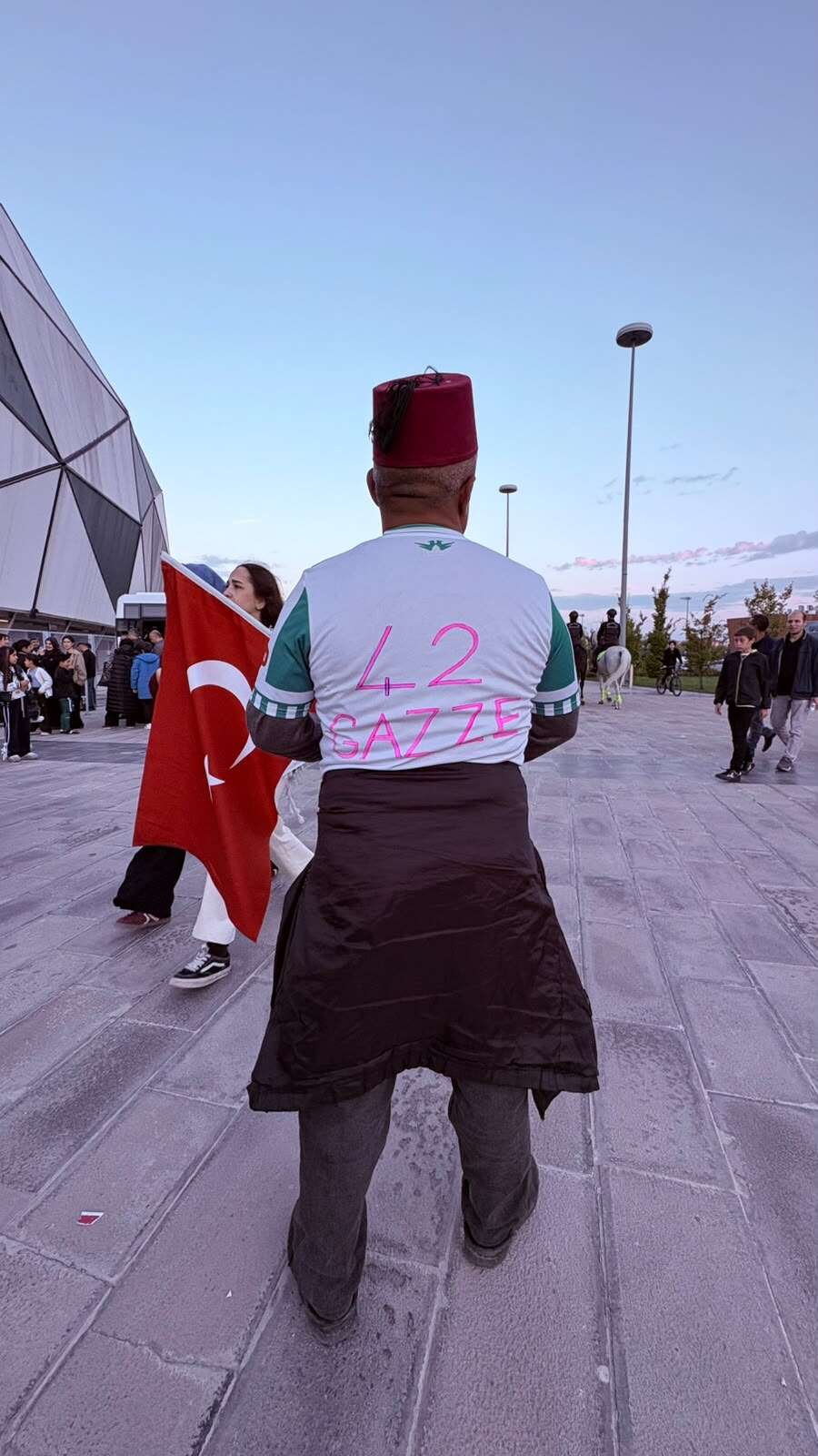 Konya’da tarihi gece! Kalpler Filistin için attı 47